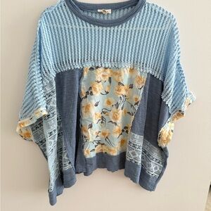 POL Blue and White Floral Oversized Top